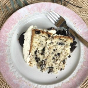 PORCIÓN Torta Cookies And Cream